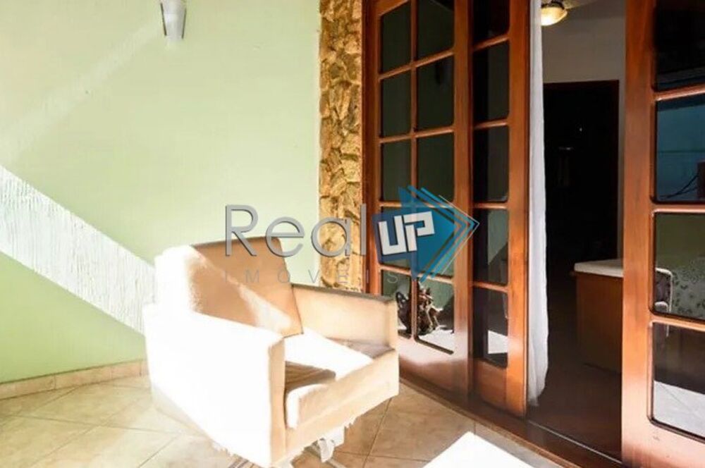 Casa à venda com 3 quartos, 512m² - Foto 4