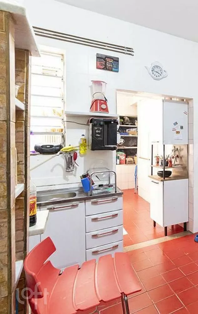 Apartamento à venda com 3 quartos, 140m² - Foto 5