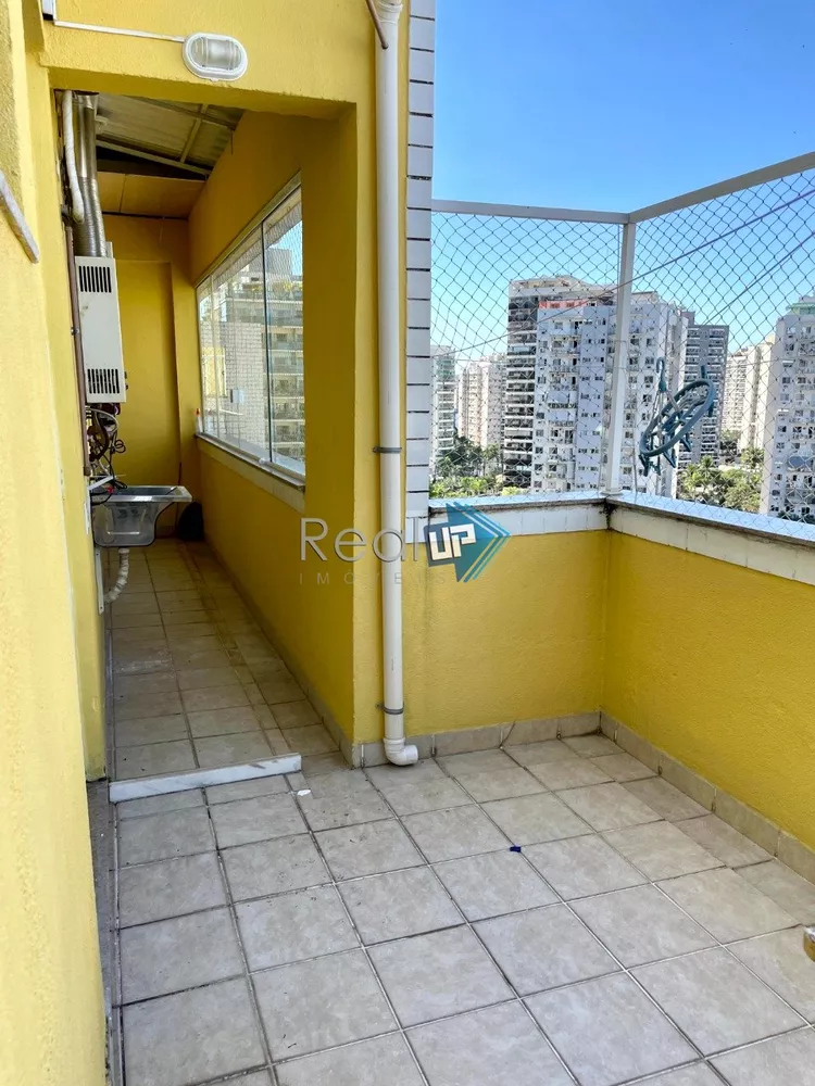 Apartamento à venda com 4 quartos, 133m² - Foto 2