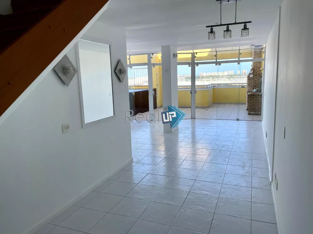 Apartamento à venda com 4 quartos, 133m² - Foto 3