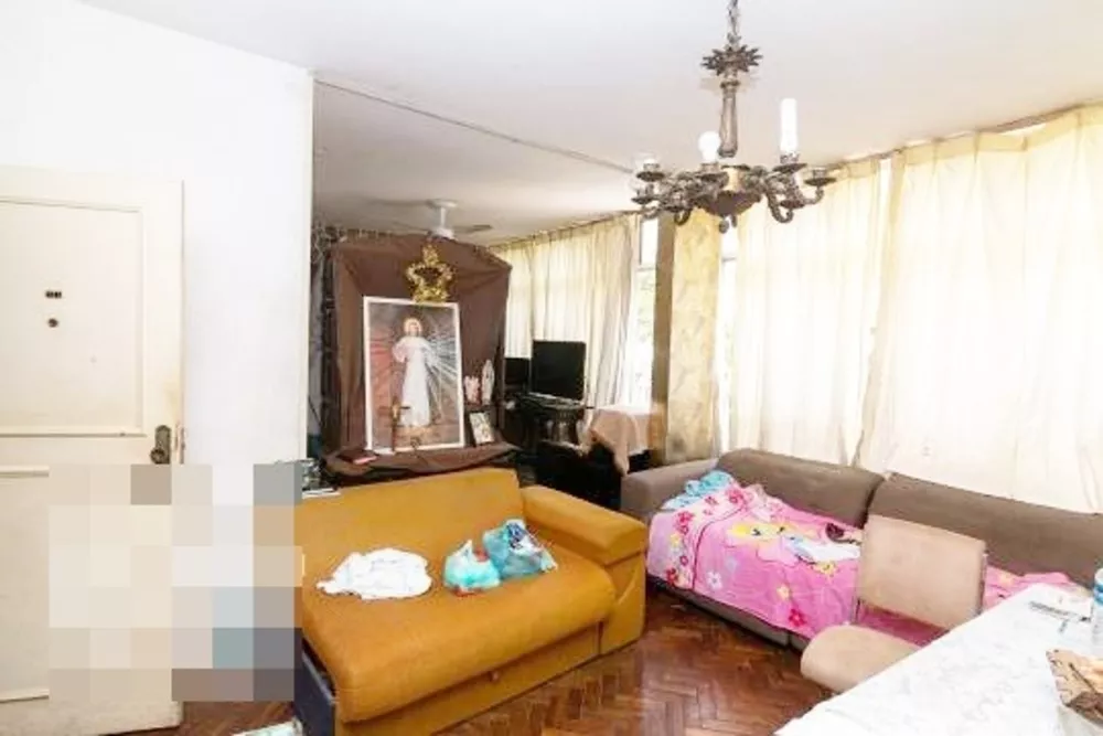 Apartamento à venda com 3 quartos, 131m² - Foto 1