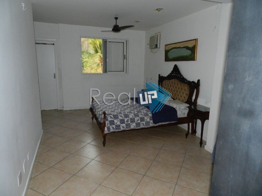 Casa à venda com 7 quartos, 942m² - Foto 11