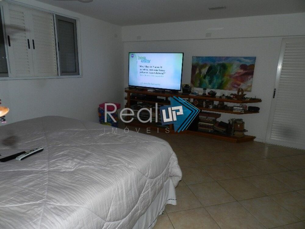 Casa à venda com 7 quartos, 942m² - Foto 5