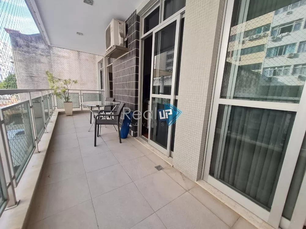 Apartamento à venda com 3 quartos, 130m² - Foto 7