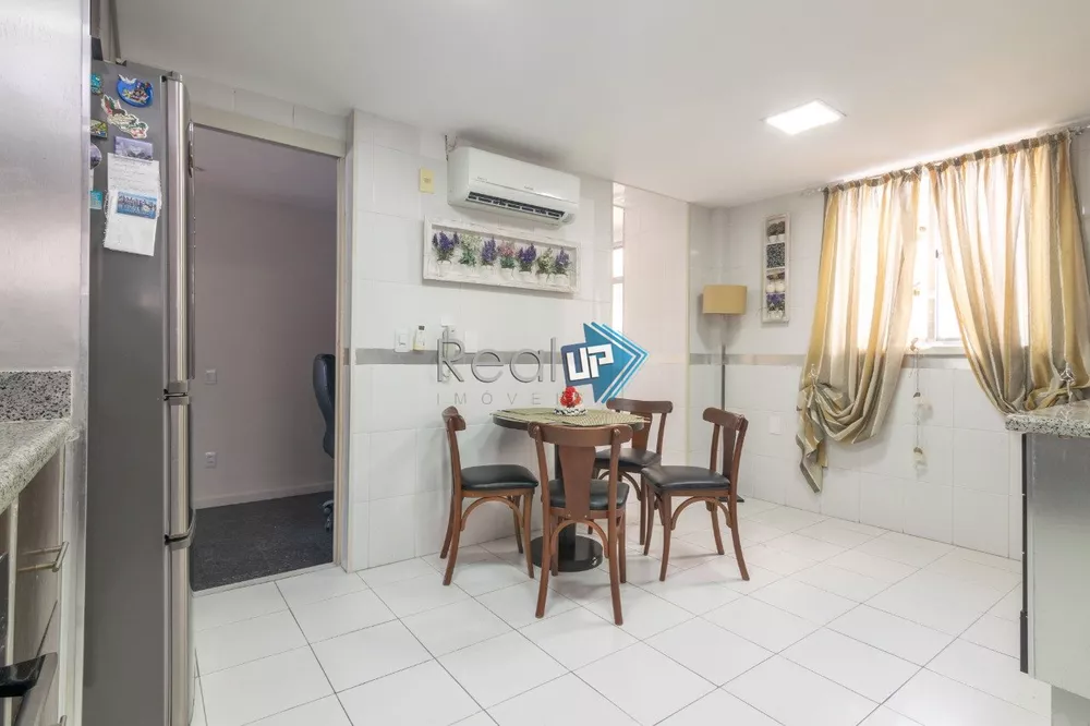Cobertura, 3 quartos, 165 m² - Foto 2