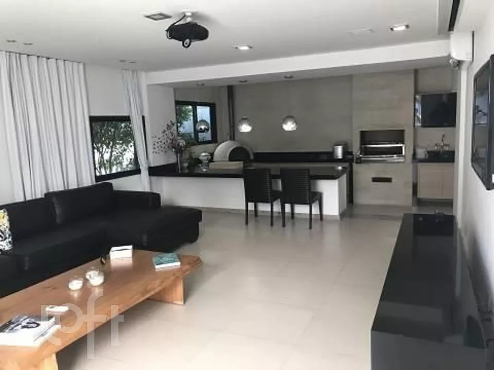 Casa à venda com 4 quartos, 872m² - Foto 4