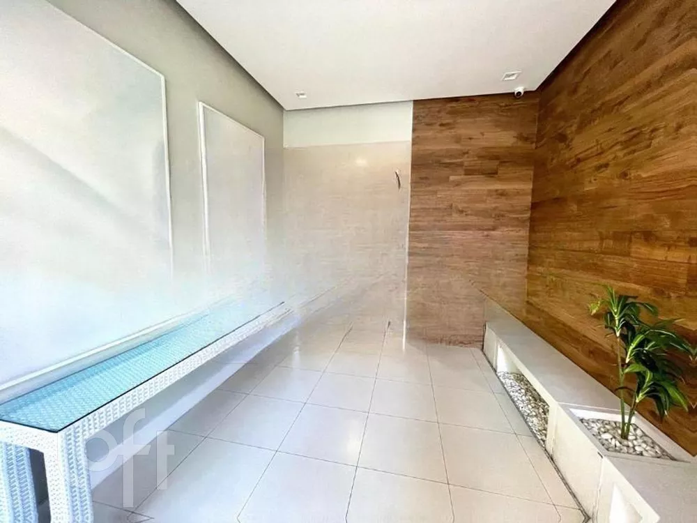 Apartamento à venda com 3 quartos, 101m² - Foto 4