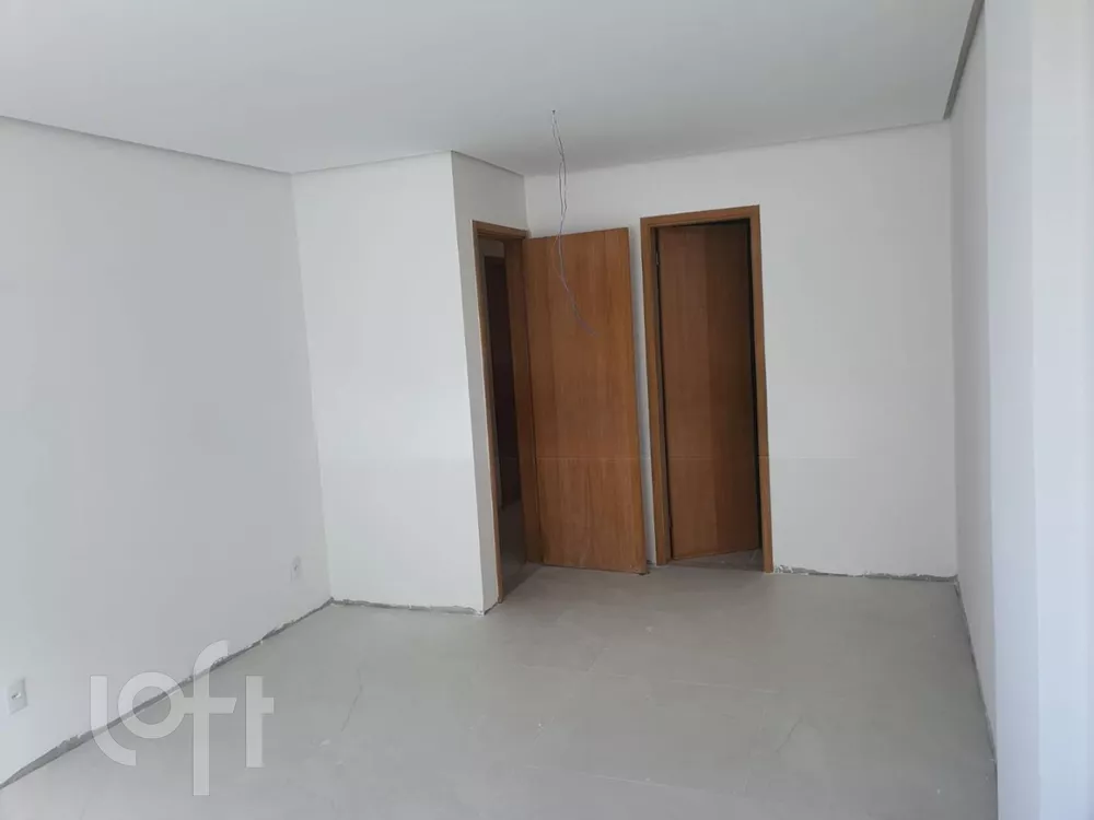 Apartamento à venda com 3 quartos, 200m² - Foto 6