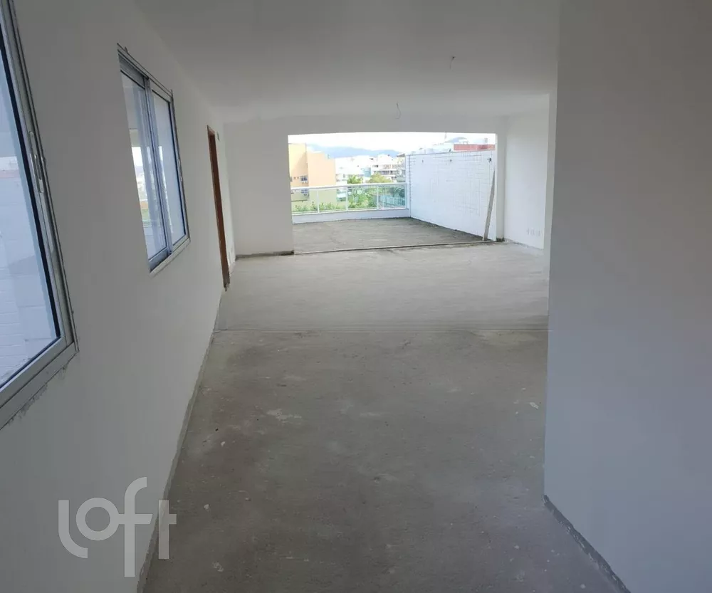 Apartamento à venda com 3 quartos, 200m² - Foto 7