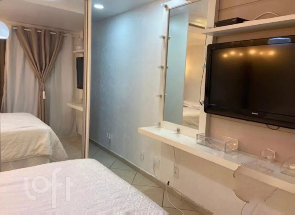 Apartamento à venda com 3 quartos, 111m² - Foto 7