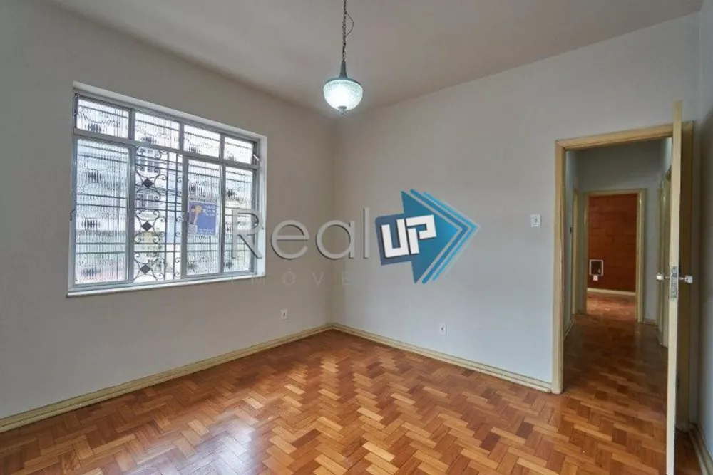 Apartamento à venda com 3 quartos, 96m² - Foto 8