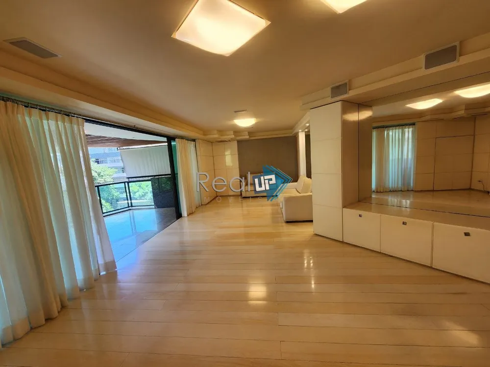 Apartamento, 3 quartos, 209 m² - Foto 52