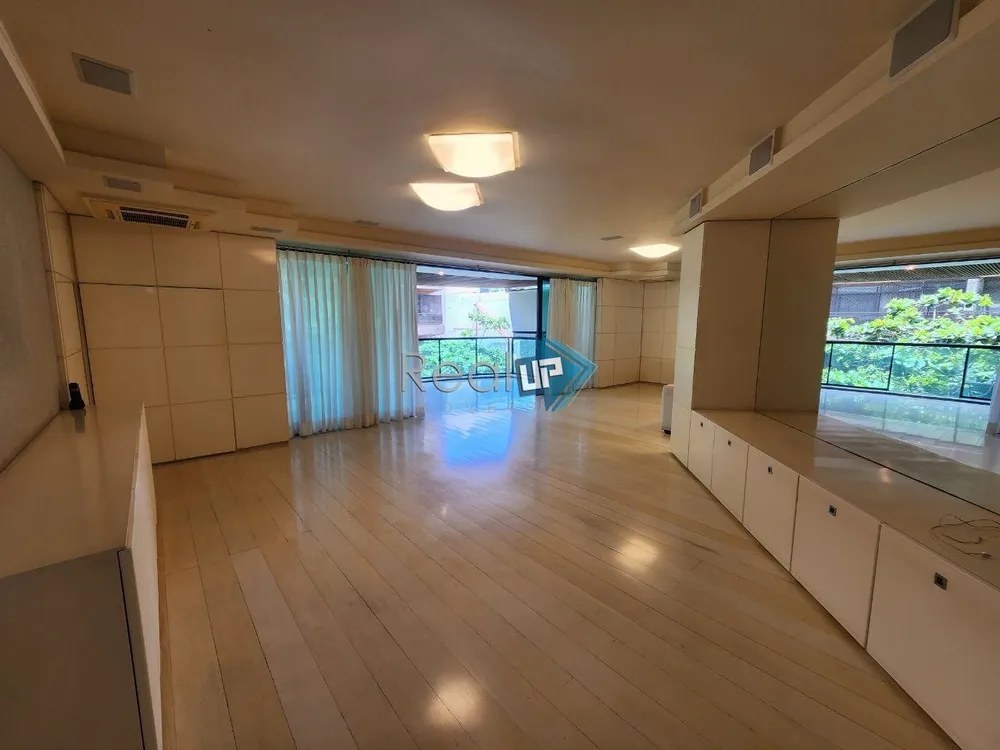 Apartamento, 3 quartos, 209 m² - Foto 55