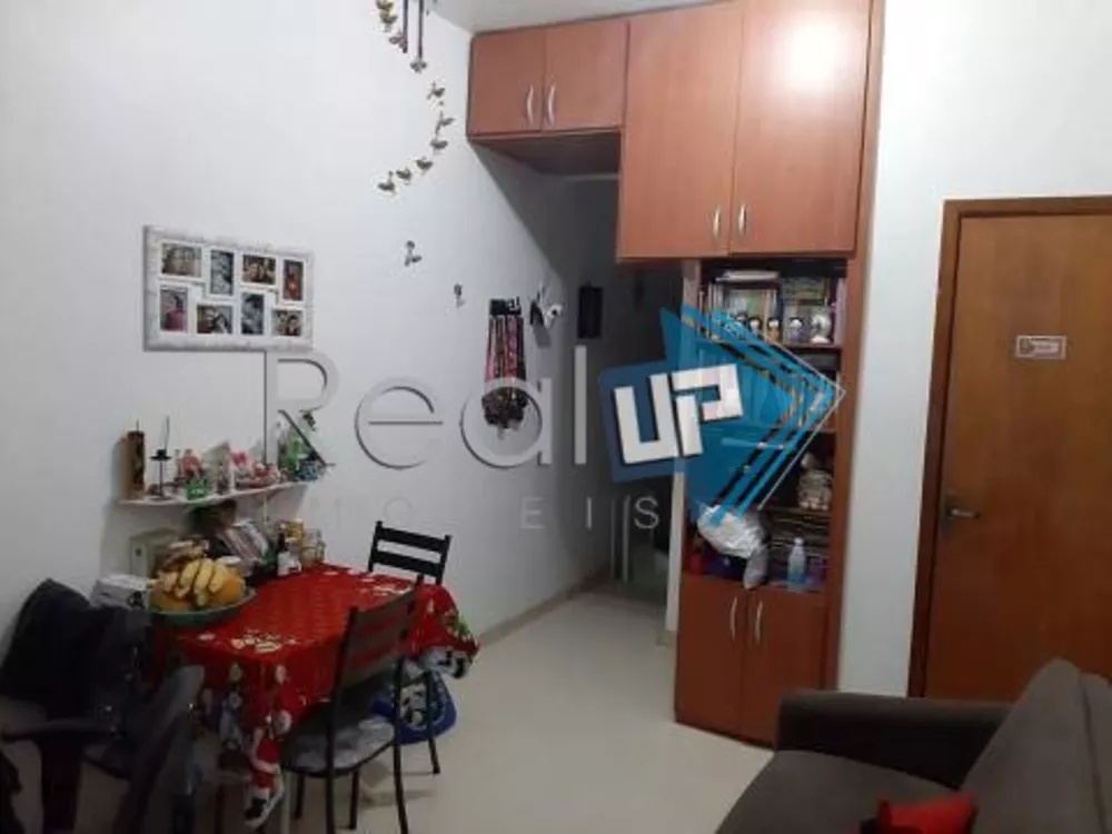 Casa à venda com 1 quarto, 30m² - Foto 13