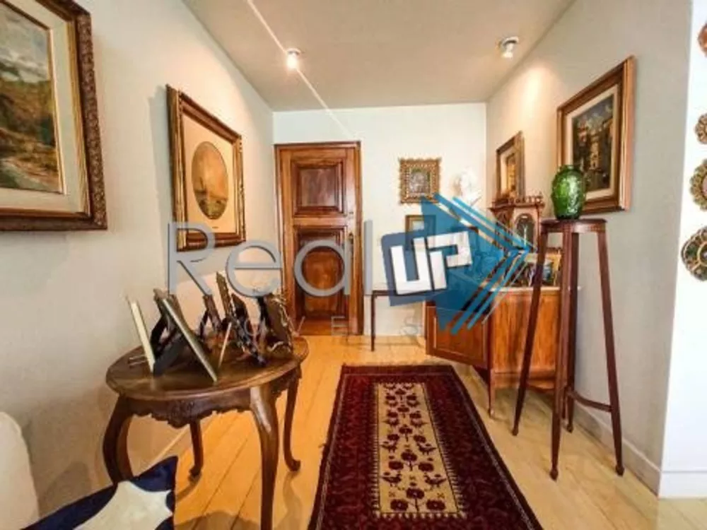 Apartamento à venda com 4 quartos, 207m² - Foto 10