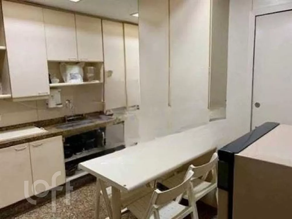 Apartamento à venda com 3 quartos, 108m² - Foto 4