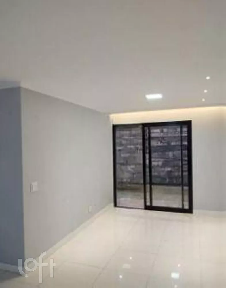 Apartamento à venda com 3 quartos, 92m² - Foto 1