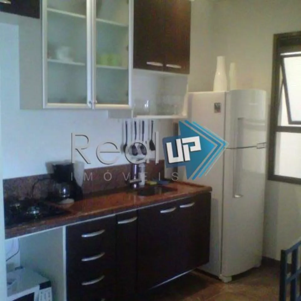 Apartamento à venda com 1 quarto, 62m² - Foto 11