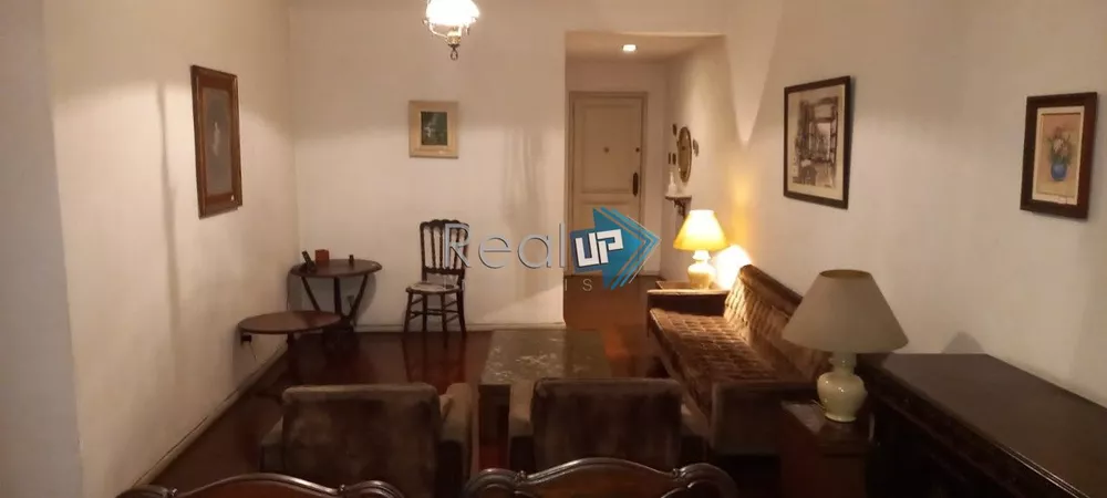 Apartamento à venda com 3 quartos, 150m² - Foto 3