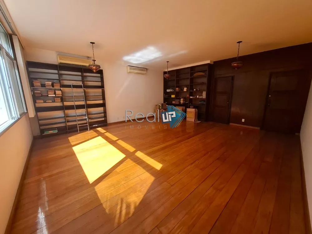 Apartamento, 3 quartos, 130 m² - Foto 2