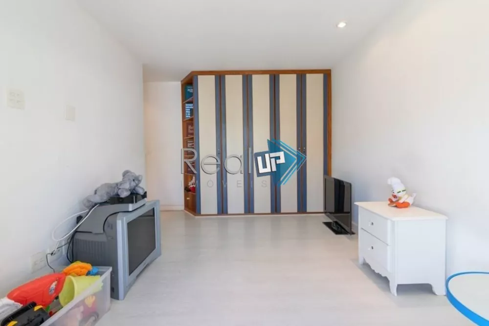 Cobertura, 4 quartos, 392 m² - Foto 17