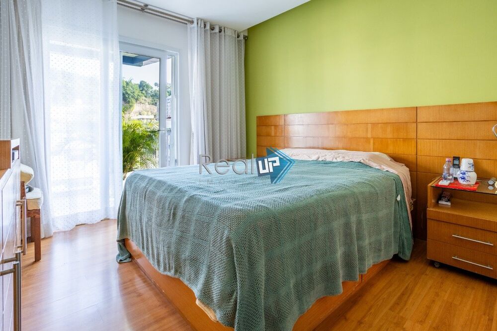 Apartamento à venda com 3 quartos, 164m² - Foto 8