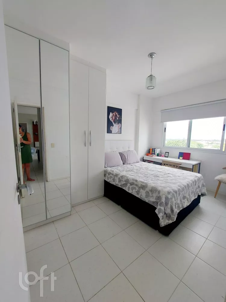 Apartamento à venda com 2 quartos, 68m² - Foto 7