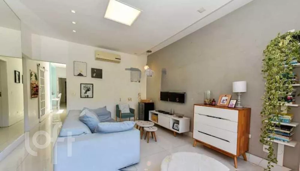 Apartamento à venda com 3 quartos, 110m² - Foto 2