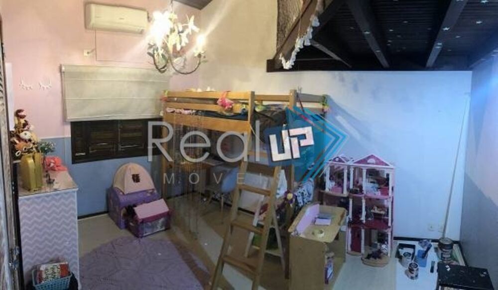 Casa, 4 quartos, 250 m² - Foto 13