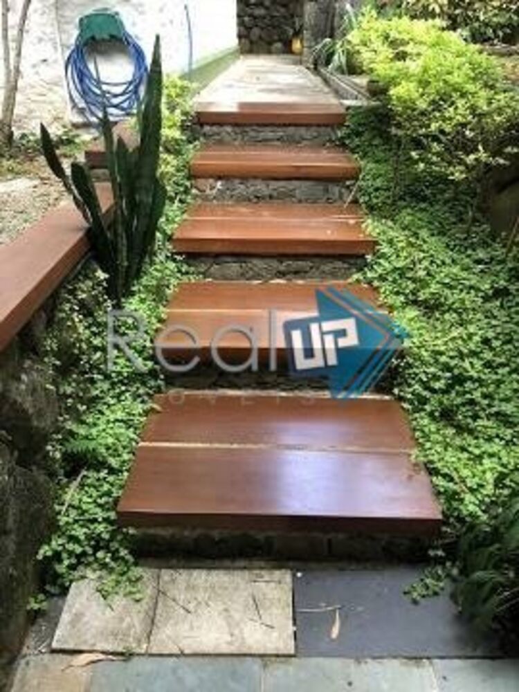 Casa, 4 quartos, 250 m² - Foto 20