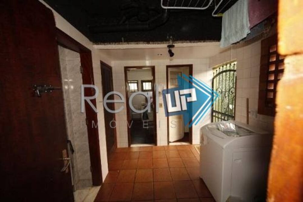 Casa, 4 quartos, 250 m² - Foto 3