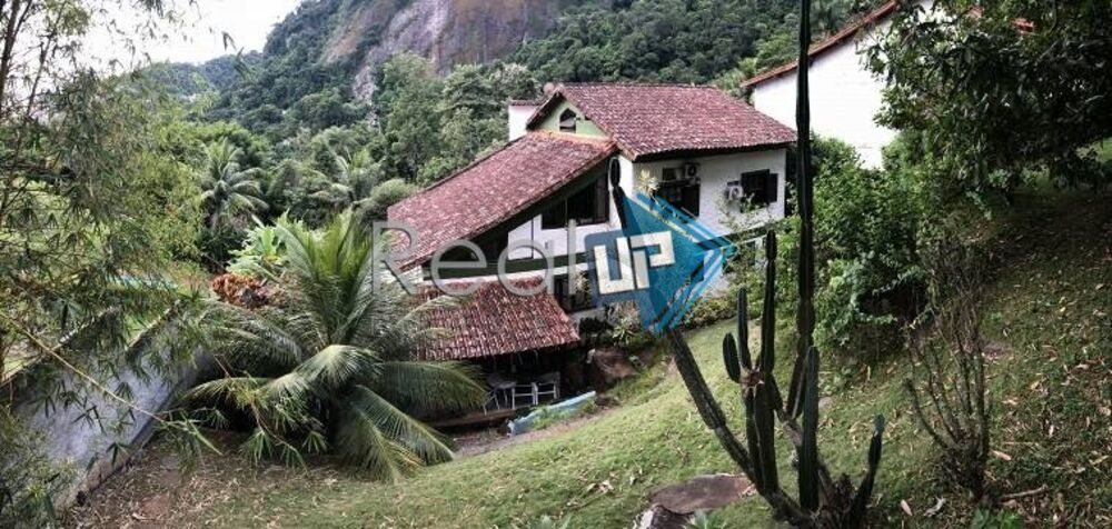 Casa, 4 quartos, 250 m² - Foto 1