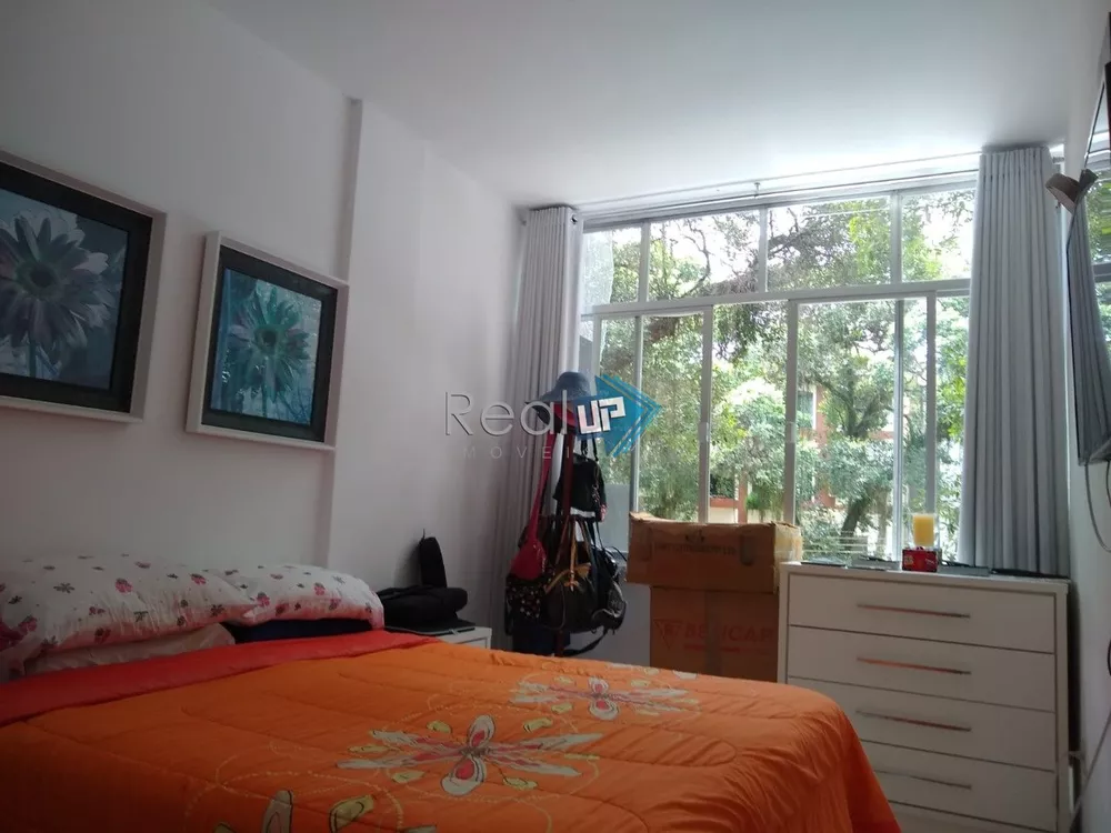 Apartamento à venda com 2 quartos, 61m² - Foto 12