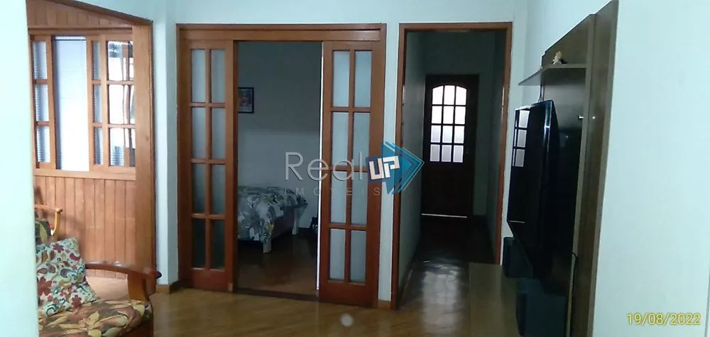 Apartamento à venda com 2 quartos, 41m² - Foto 3