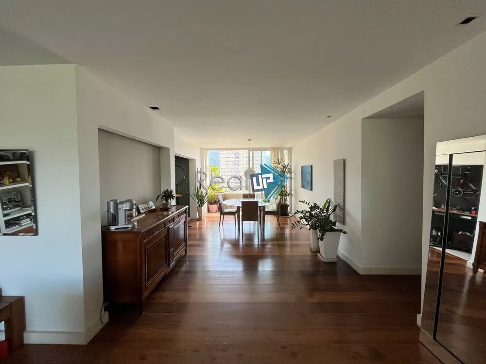Apartamento, 4 quartos, 209 m² - Foto 4