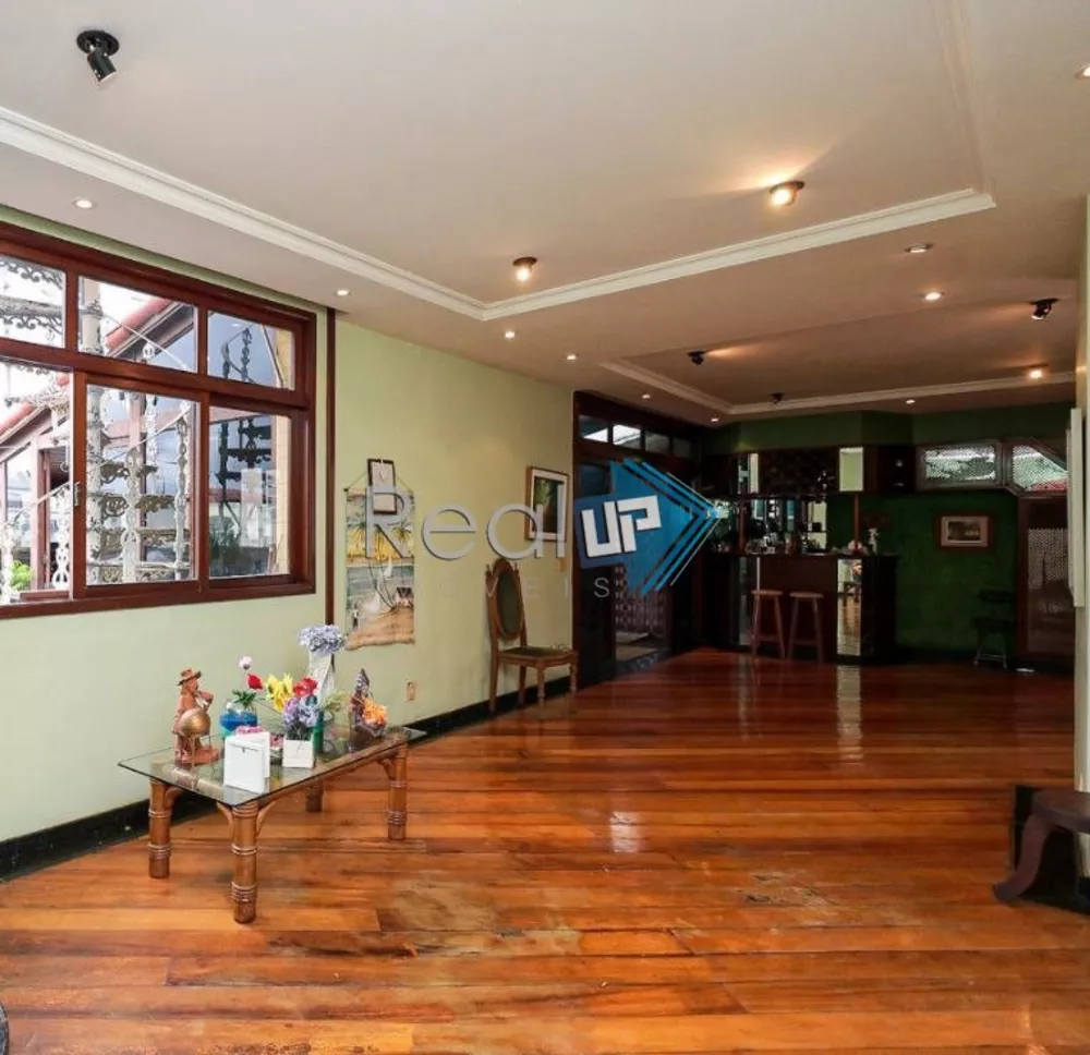 Cobertura, 3 quartos, 297 m² - Foto 2