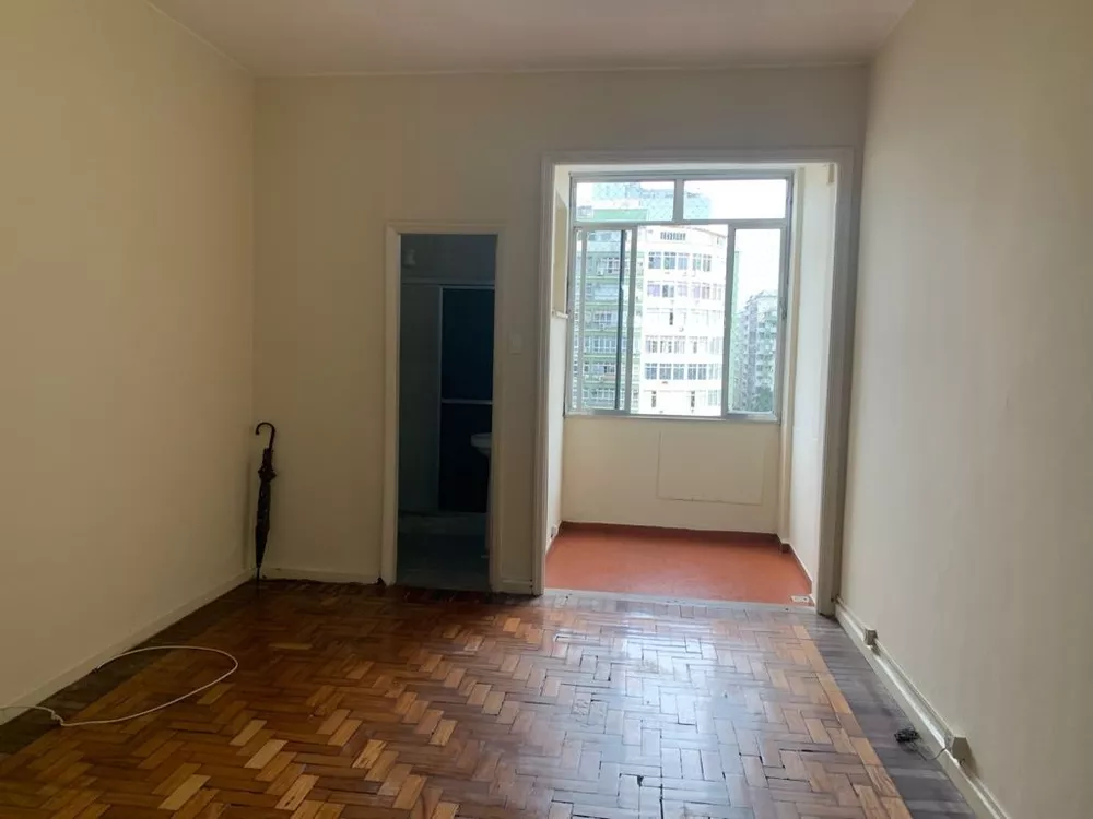 Apartamento à venda com 1 quarto, 37m² - Foto 1