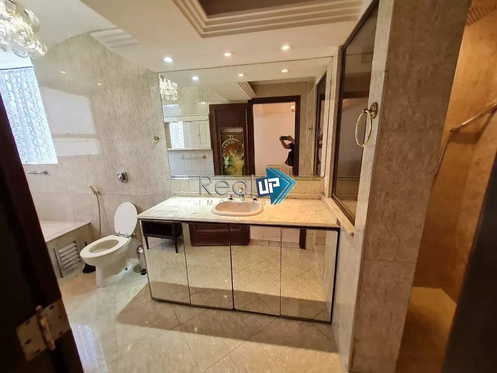 Apartamento, 3 quartos, 242 m² - Foto 42