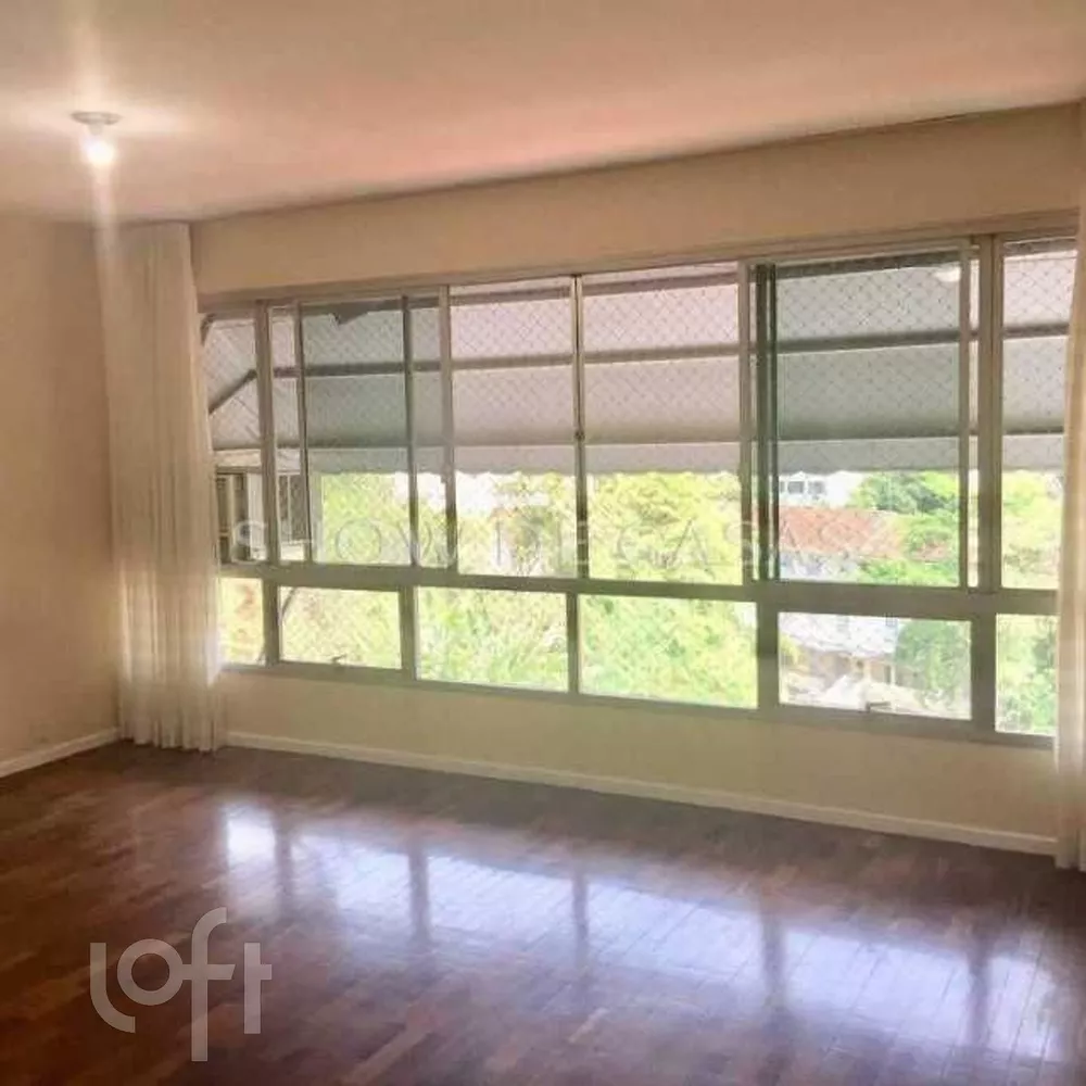 Apartamento à venda com 2 quartos, 105m² - Foto 2