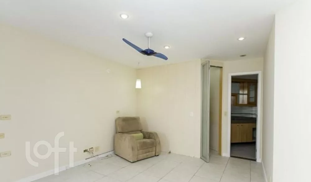 Apartamento à venda com 4 quartos, 200m² - Foto 3