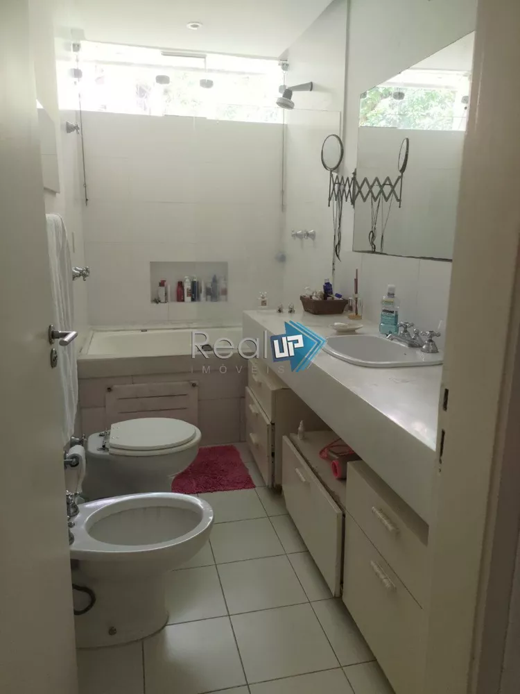 Apartamento, 3 quartos, 240 m² - Foto 14