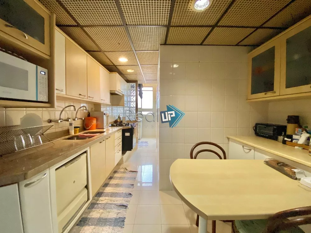 Apartamento, 4 quartos, 238 m² - Foto 11