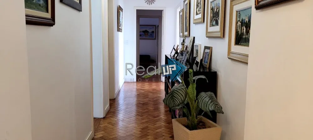 Apartamento, 3 quartos, 240 m² - Foto 11