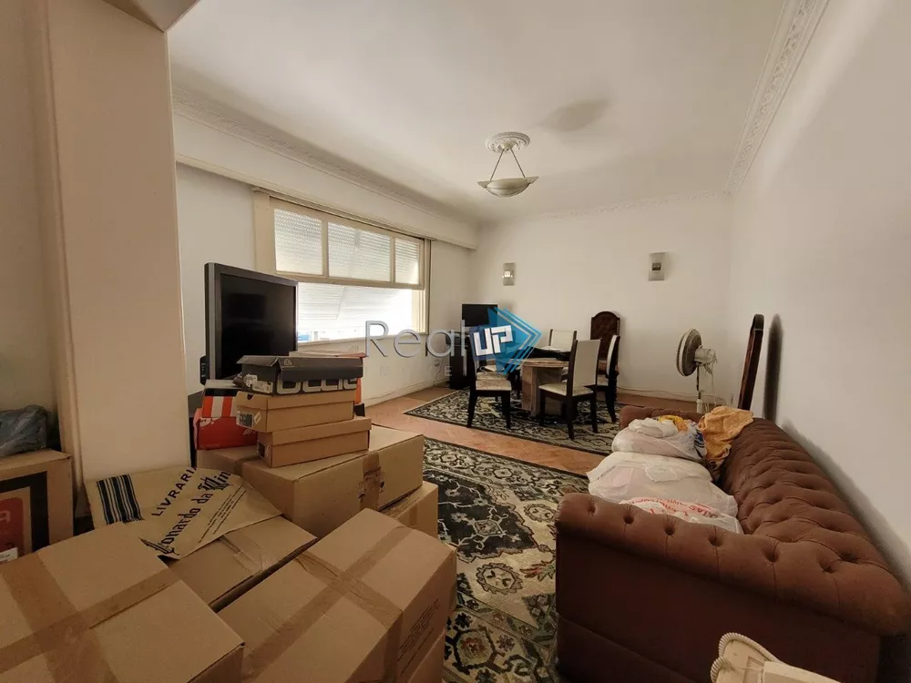 Apartamento à venda com 3 quartos, 133m² - Foto 1