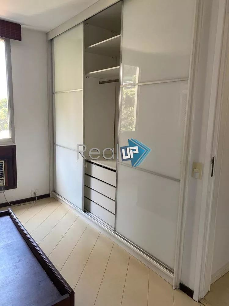 Apartamento à venda com 3 quartos, 95m² - Foto 9