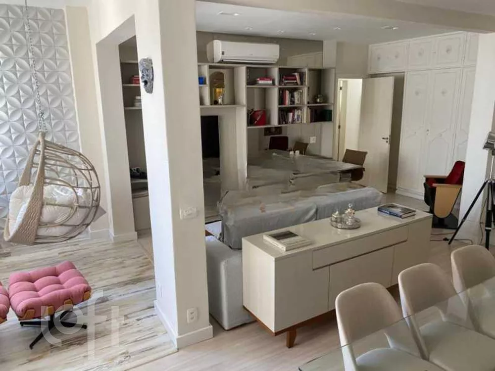 Apartamento à venda com 4 quartos, 210m² - Foto 5