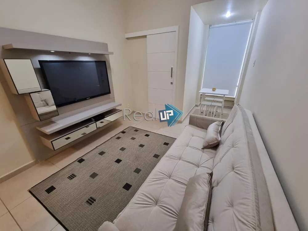 Apartamento à venda com 1 quarto, 35m² - Foto 1