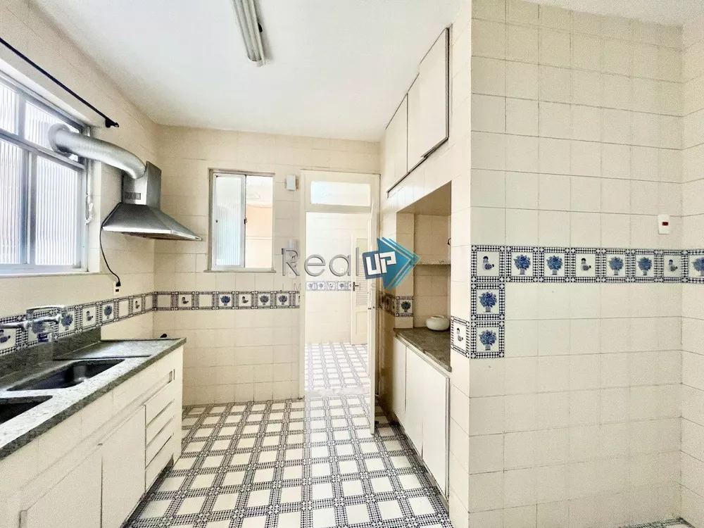 Apartamento, 3 quartos, 161 m² - Foto 1