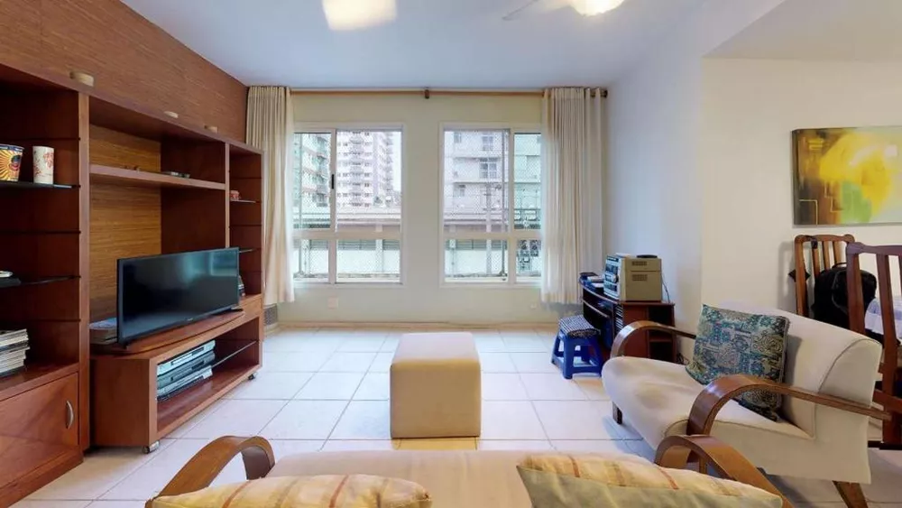 Apartamento à venda com 2 quartos, 77m² - Foto 2