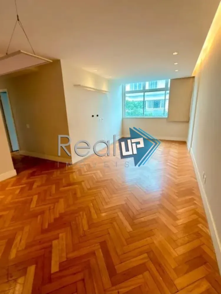 Apartamento, 3 quartos, 100 m² - Foto 2